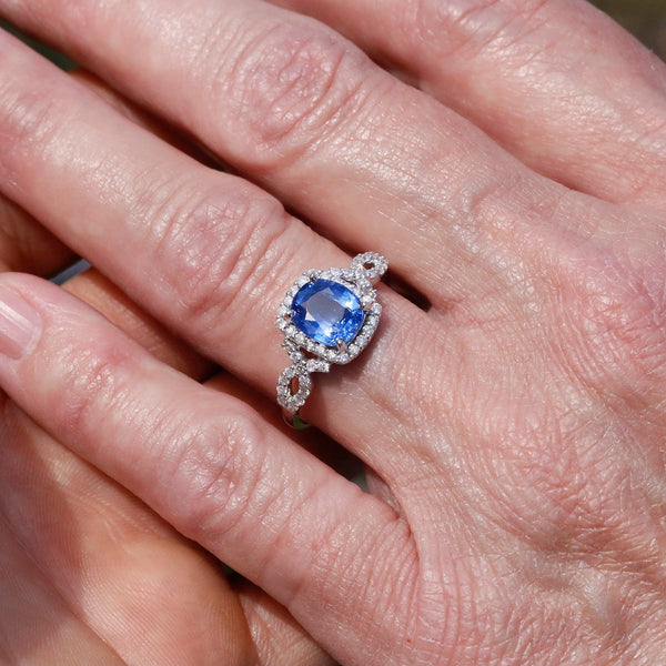 Sapphire ring no diamonds Clearance