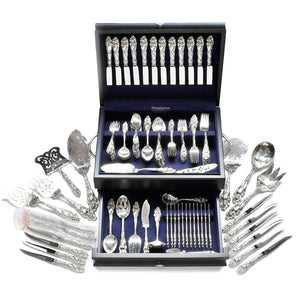 Once Upon A Diamond Collectible Silver Silver Reed & Barton Love Disarmed Sterling Flatware 12 Service 125 Pieces