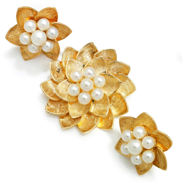 Vintage Pearl Cluster Flower Fan Earrings 14K Florentine Gold - Image 3