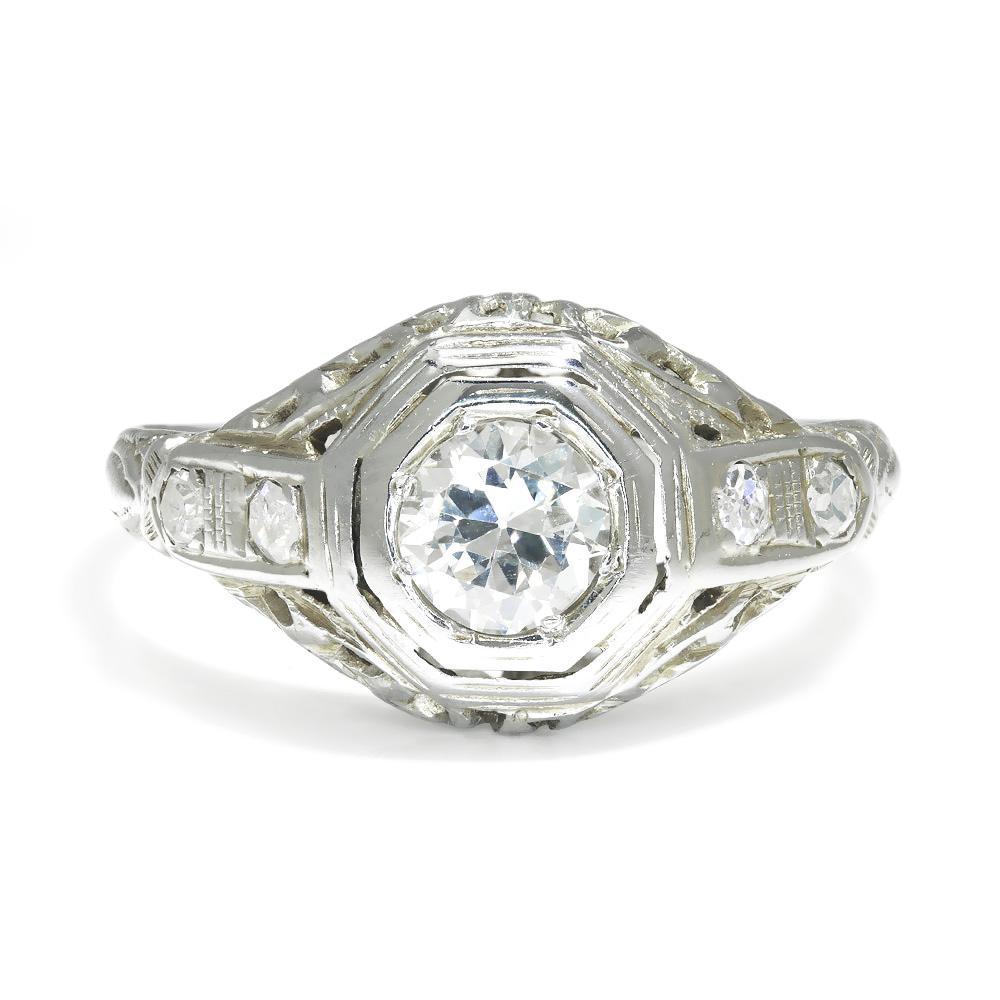 18k Gold Diamond Engagement Ring For A Larger Center Diamond