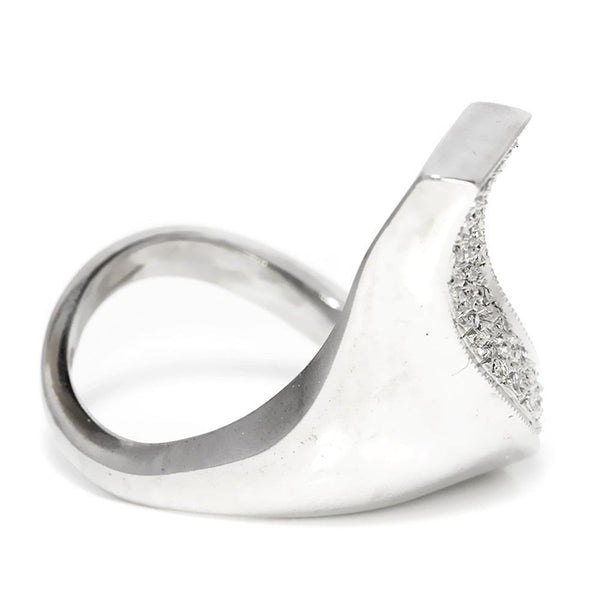 Handmade Curved Ring with Single Cut Diamonds in 18k White Gold - Image 3