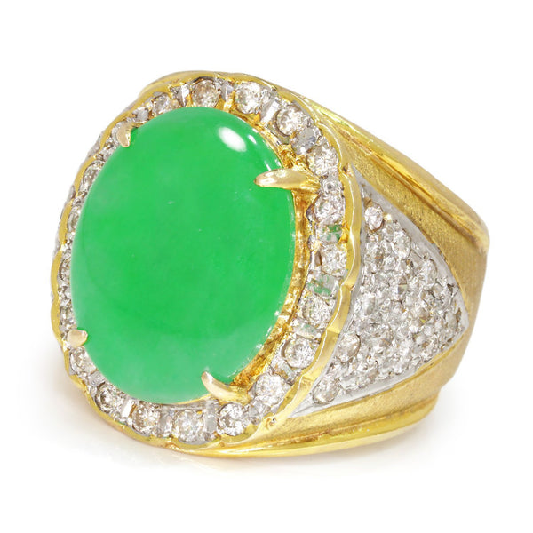 Vintage Oval Green Jade Ring with Diamonds 18K Gold 5.25ctw - Image 3