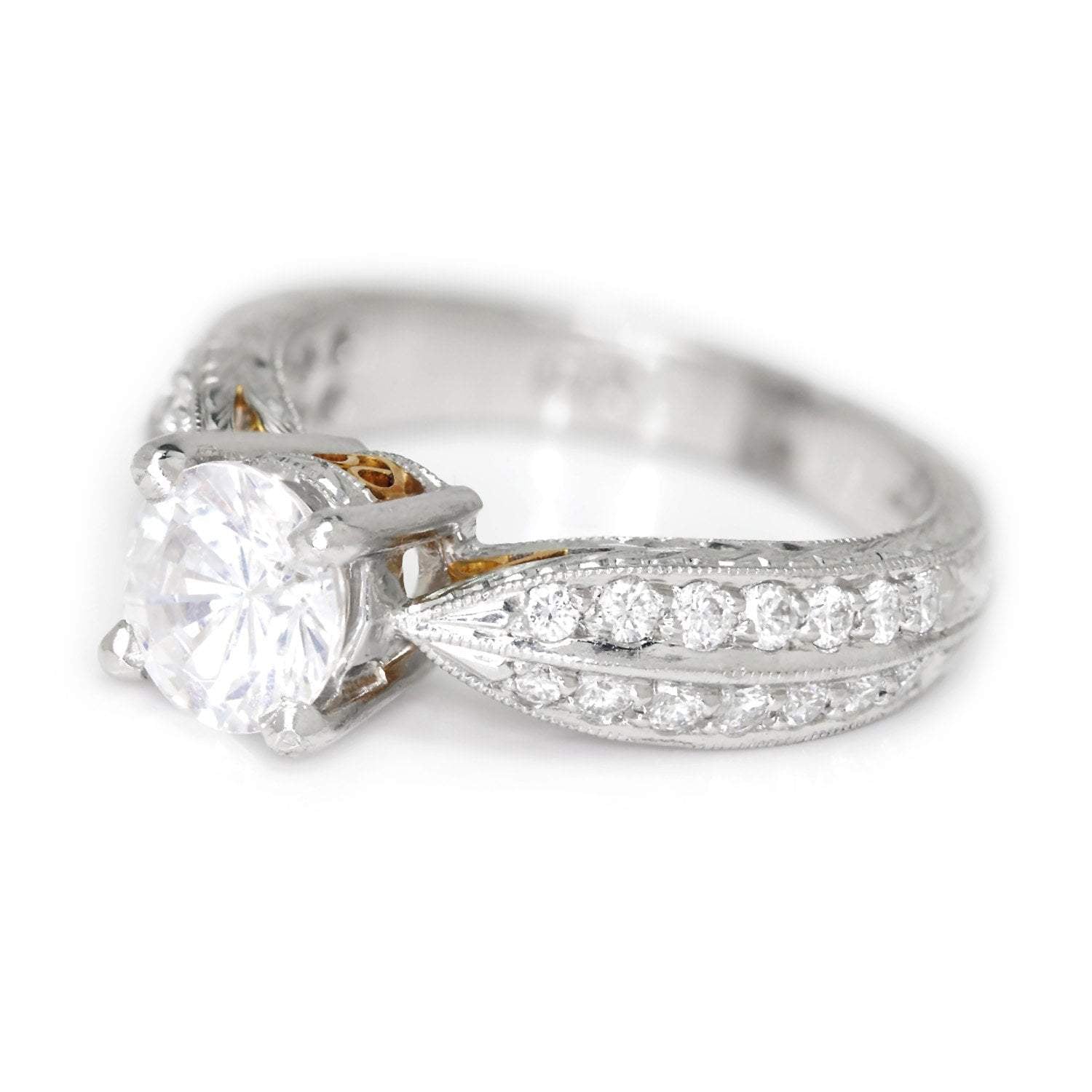 Round Diamond Tapered Engagement Ring Semi-Mount